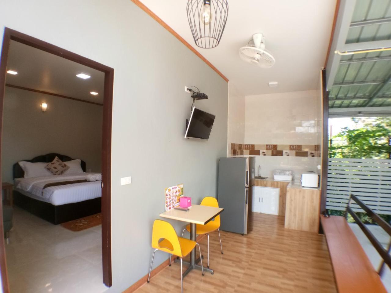 Hi Tech Resort กบินทร์บุรี ห้อง รูปภาพ