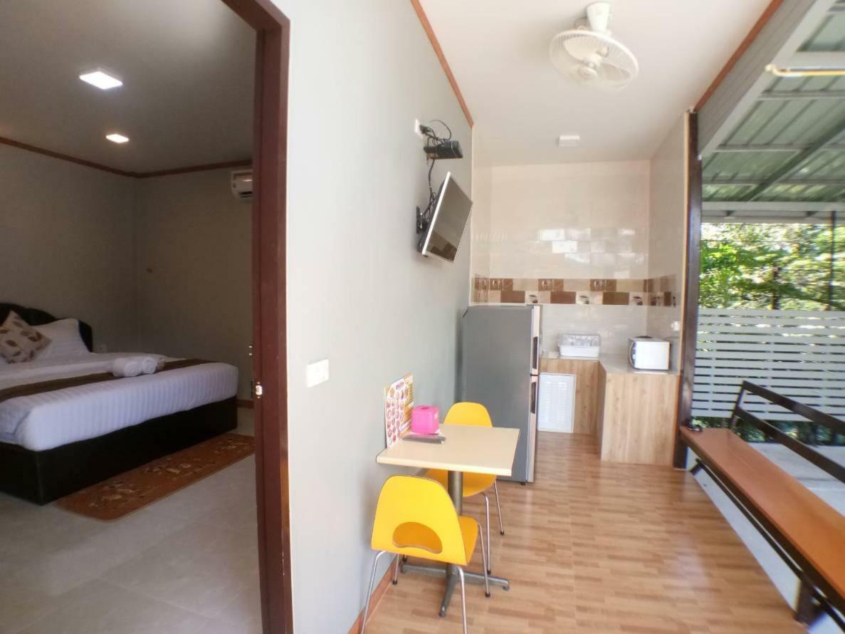 Hi Tech Resort กบินทร์บุรี ภายนอก รูปภาพ