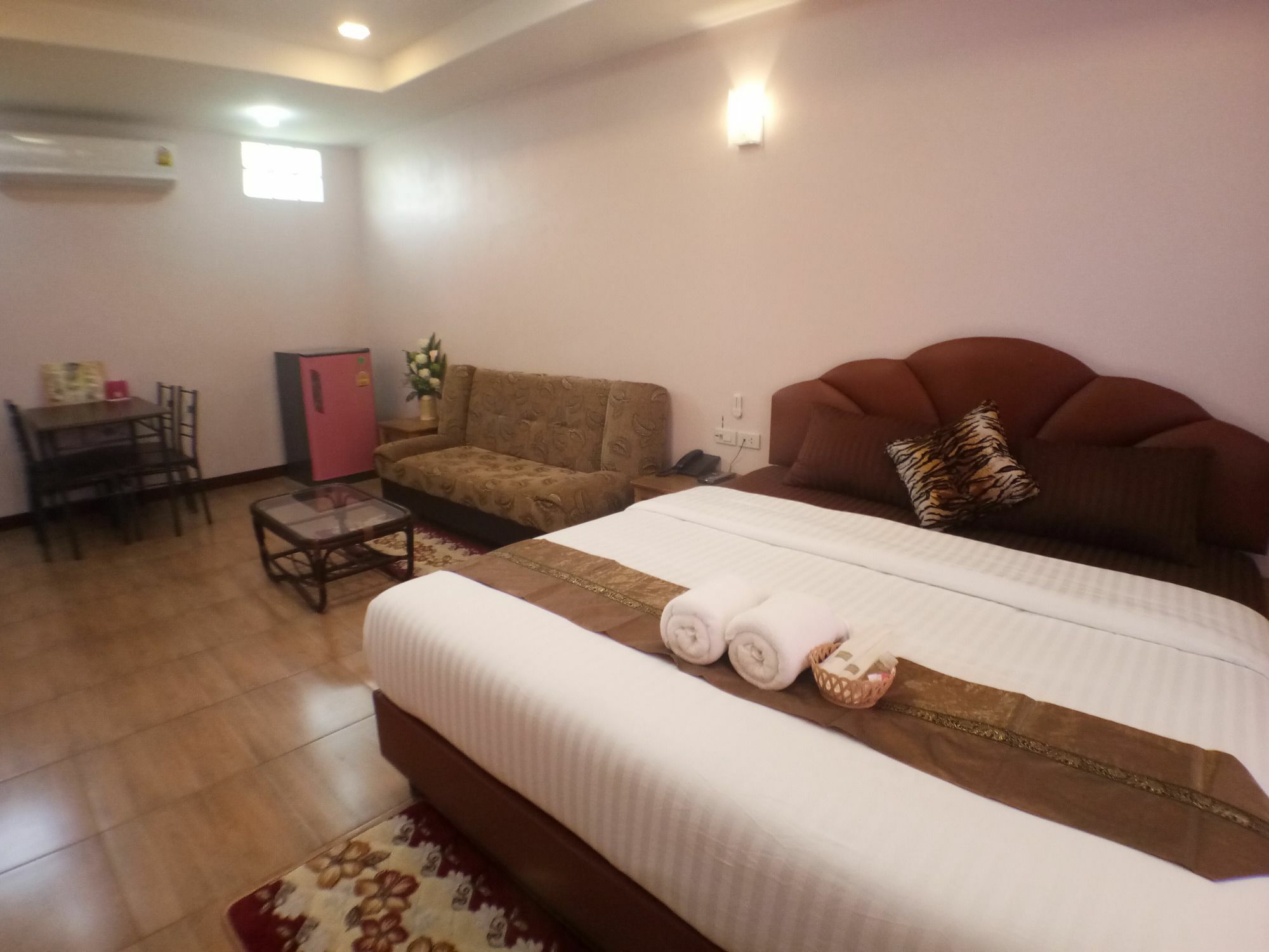 Hi Tech Resort กบินทร์บุรี ภายนอก รูปภาพ